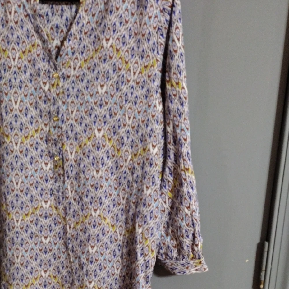 2/ $8 Sale Grand And Greene Chic And Vibrant Patterned Women's Top - Multicolor - Picture 4 of 5